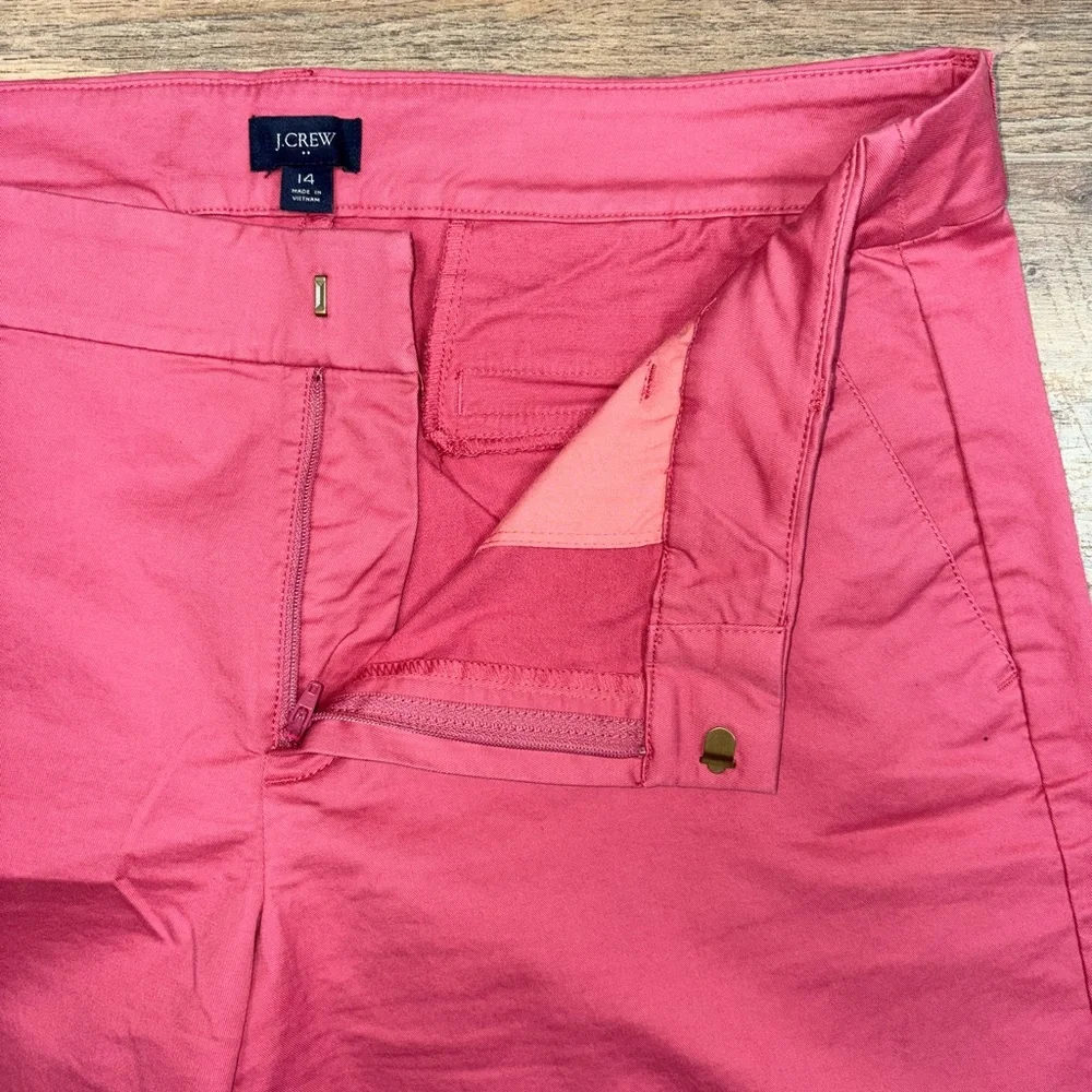J.‎ Crew Women's Pink Coral 9” Bermuda Chino Shorts Size 14 Preppy Nautical